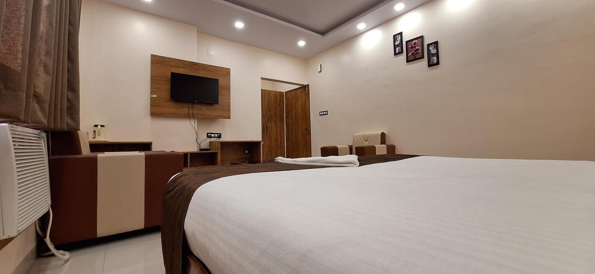 New Sun International & Banquet Hall Dzsamsedpur Kültér fotó